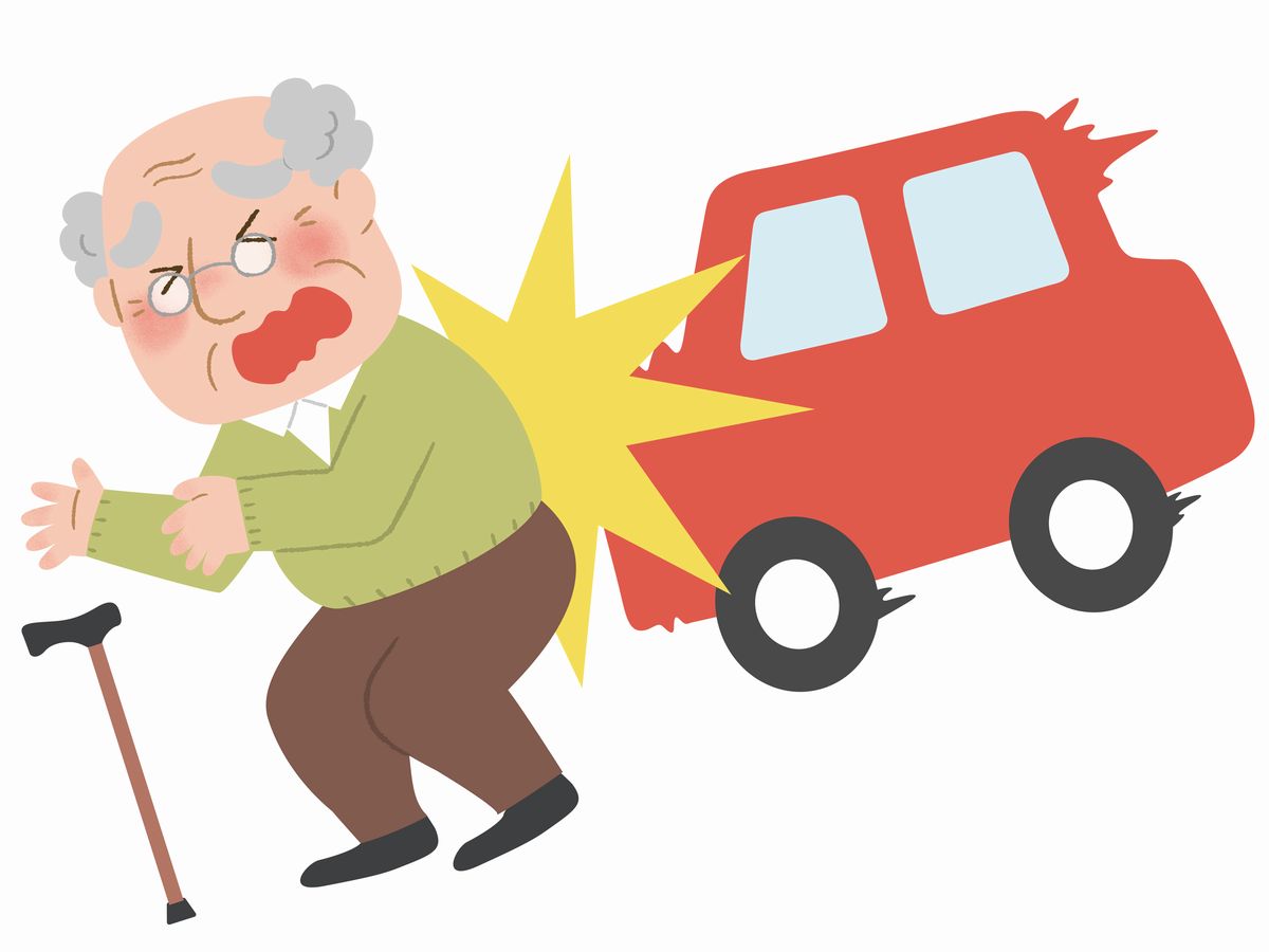 17年上半期も 交通事故死の半分以上は高齢者 シニアガイド