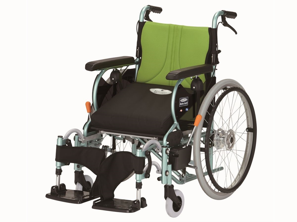 フランスベッドが発表した“転ばない車いす”の仕組み - シニアガイド